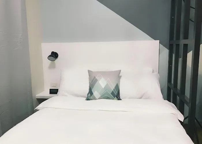 Grace Residences Taguig Apartahotel *